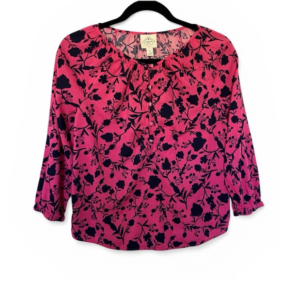 St. John's Bay Tops - St. John's Bay Pink and Dark Navy Floral Blouse Size Small